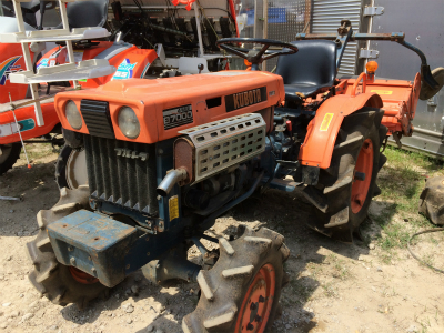 kubota used tractor B7000D