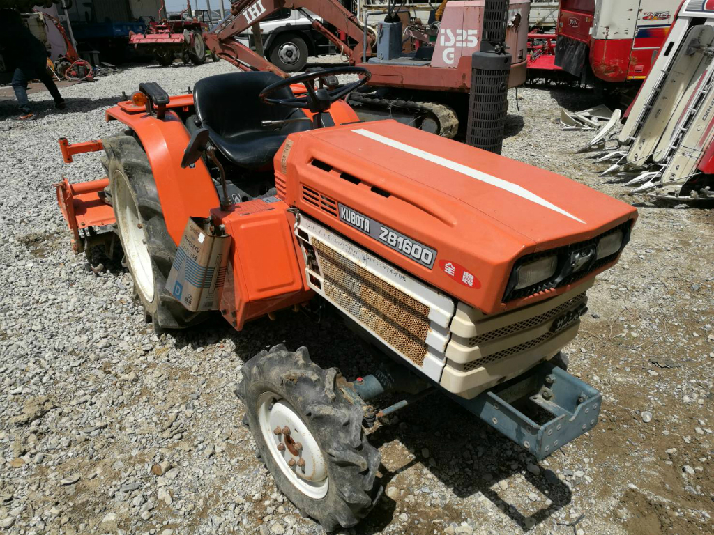 KUBOTA/ B1600D/ 17827/ 976h