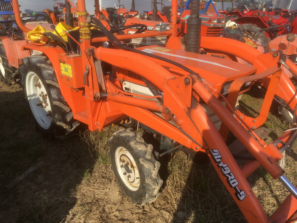 KUBOTA/ B1600D/ 19513/ 940h