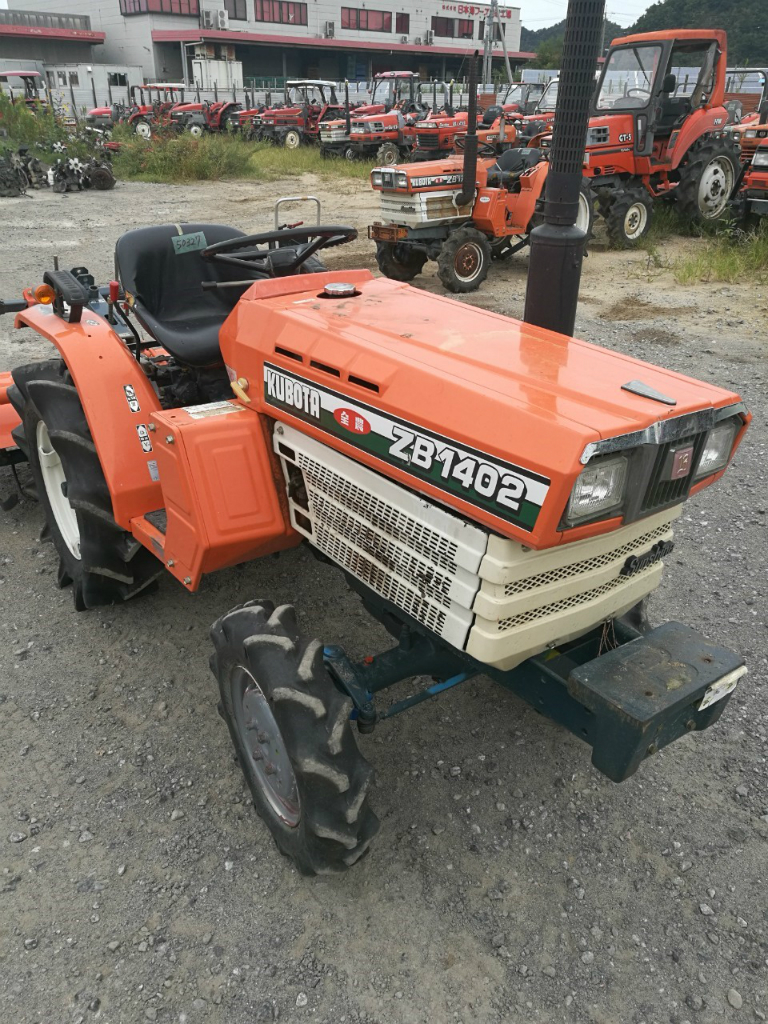 KUBOTA/ B1402D/ 50327/ 461h