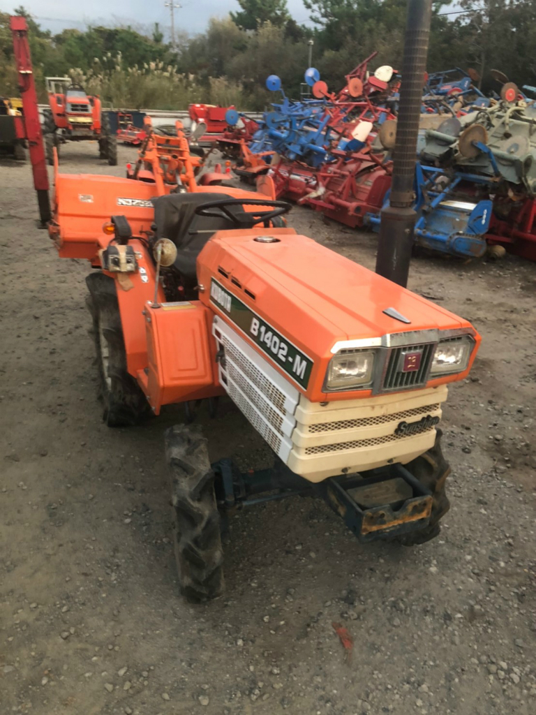 KUBOTA/ B1402D/ 55798/ 1010h