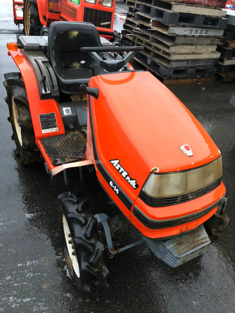 KUBOTA/ A-14D/ 15841/ 885h