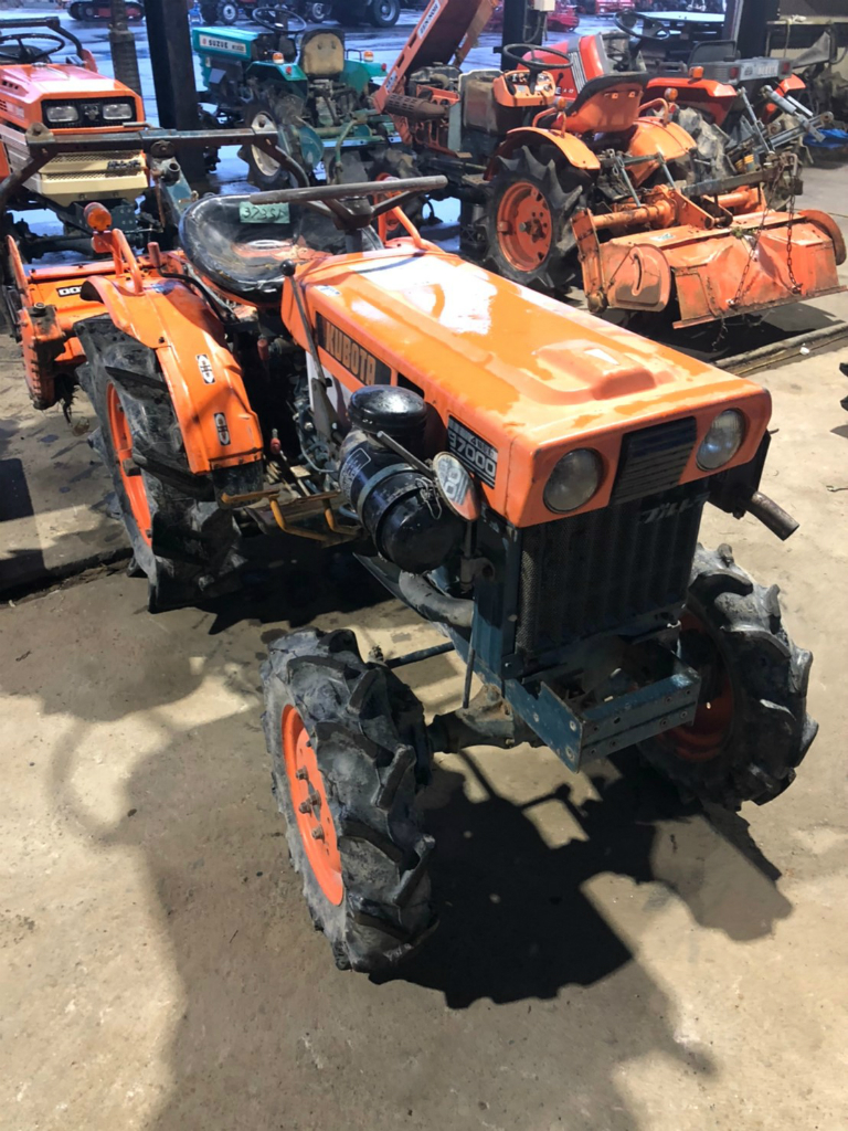 KUBOTA/ B7000D/ 37351