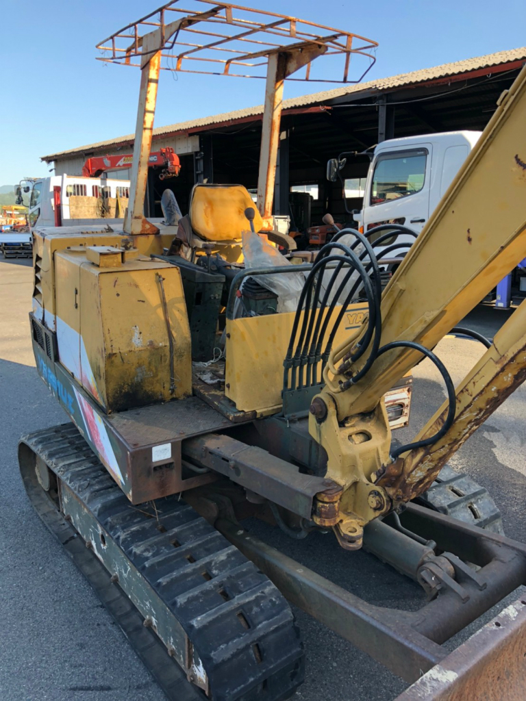 YANMAR YB251UZ UNKNOWN used BACKHOE |KHS japan