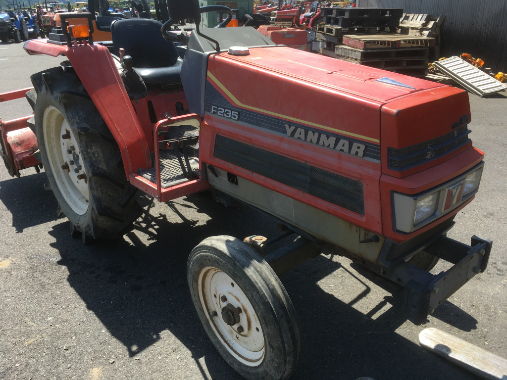 YANMAR/ F235S/ 10050/ 1036h