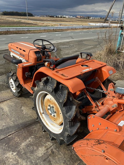 B1600D 23750 japanese used compact tractor |KHS japan