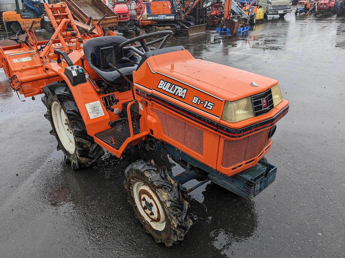 KUBOTA/ B1-15D/ 72656/ 631h