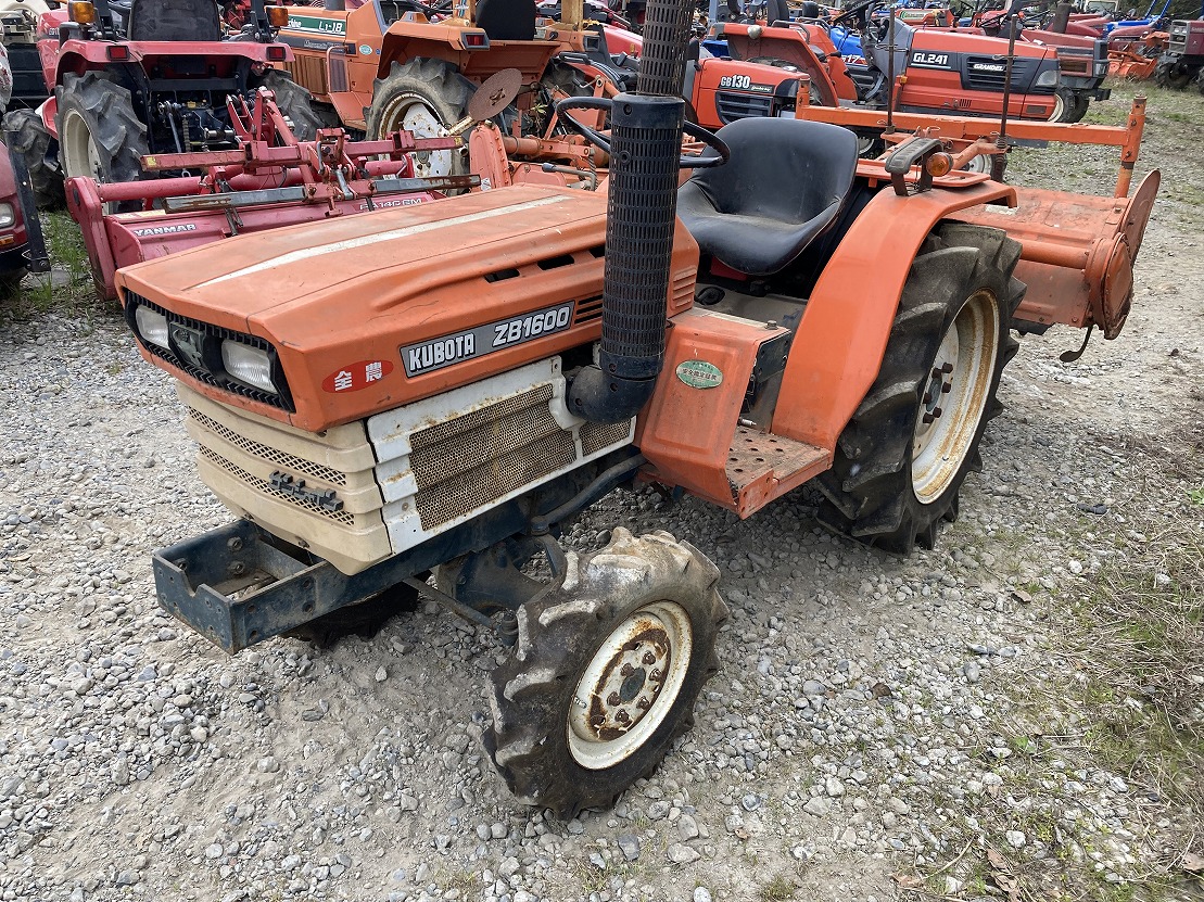 KUBOTA/ B1600D/ 13672/ 244h