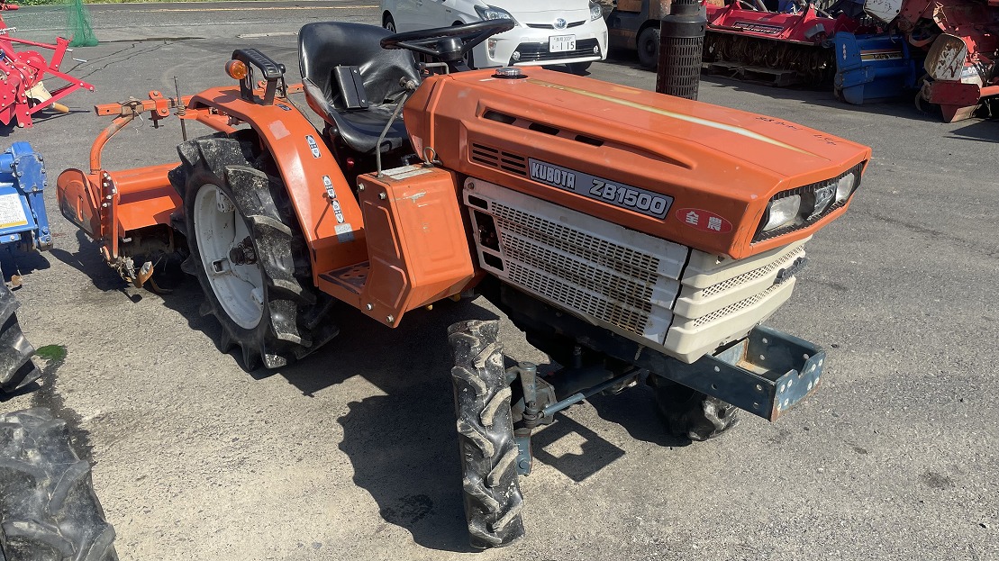 KUBOTA/ B1500D/ 14488/ 672h