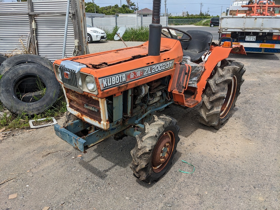 KUBOTA/ L2002D/ 19831/ 1690h