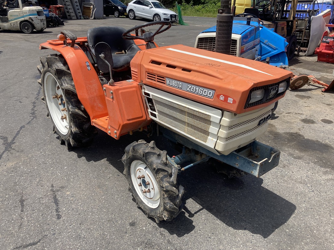 KUBOTA/ B1600D/ 18663/ 984h