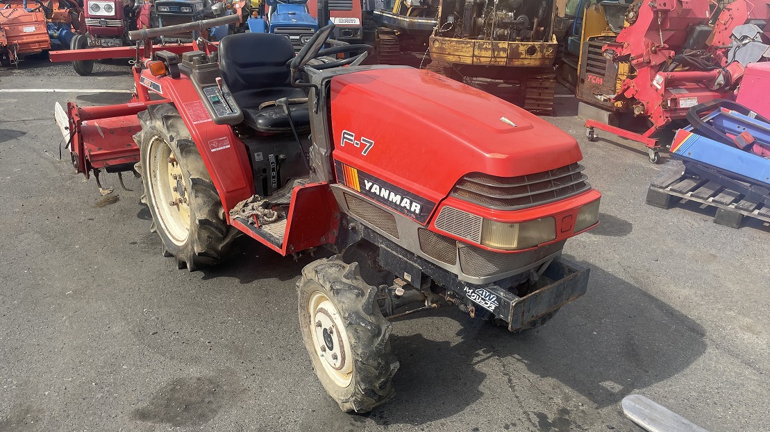 YANMAR/ F7D/ 010596/ 1897h