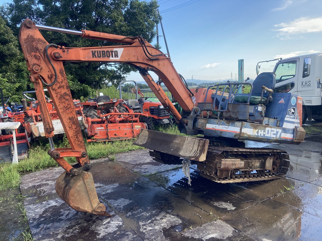 EXCAVATOR/ KUBOTA/ KH027/ 10405/ 205h