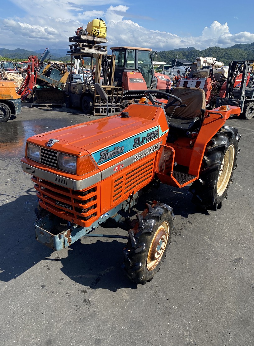 KUBOTA/ L1-205D/ 73011/ 866h