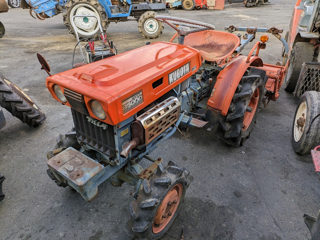 KUBOTA/ B5000D/ 20200