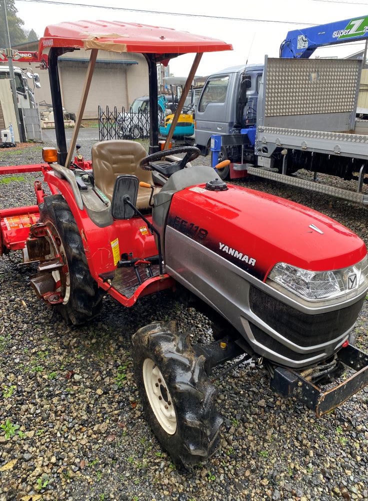 EF118D 04661 japanese used compact tractor |KHS japan