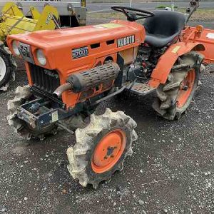 KUBOTA/ B7001D/ 30540