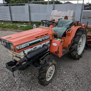 KUBOTA/ B1702D/ 51381/ 256h