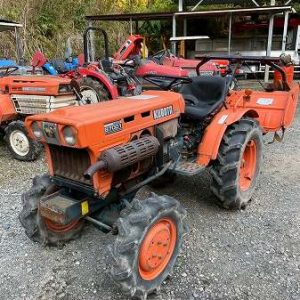 KUBOTA/ B7001D/ 38057
