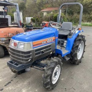 ISEKI/ TF223F/ 003724/ 610h