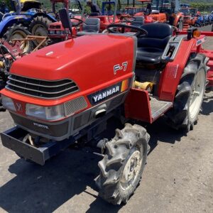 YANMAR/ F-7D/ 015009/ 389h