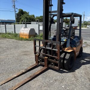 FORK LIFT/ TOYOTA/ 7FD25/ 10730/ 9550h