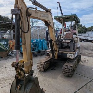 EXCAVATOR/ YANMAR/ YB301/ UNKNOWN/ 3897h