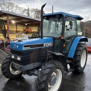 NEW HOLLAND/ NEW HOLLAND5640/ 008504B/ 3404h
