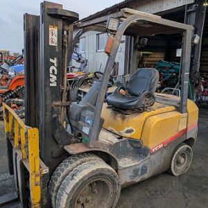 FORKLIFT/ TCM/ FHD25T3/ 2S501381/ 11732h