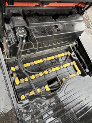 8FBL18 13213 used fork lift |KHS japan
